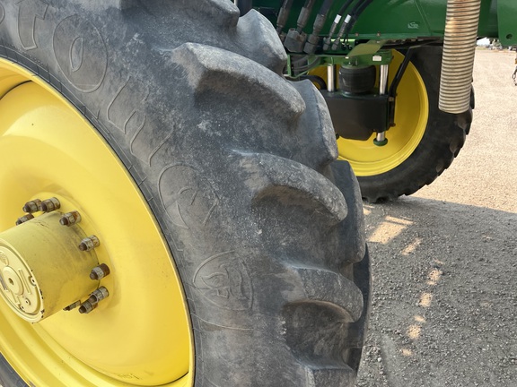 2015 John Deere R4038 Sprayer/High Clearance