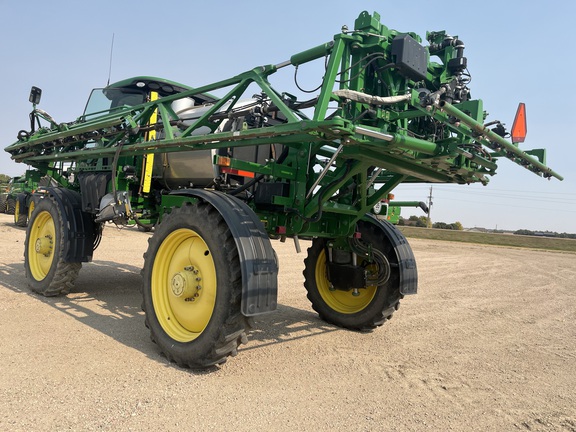 2015 John Deere R4038 Sprayer/High Clearance