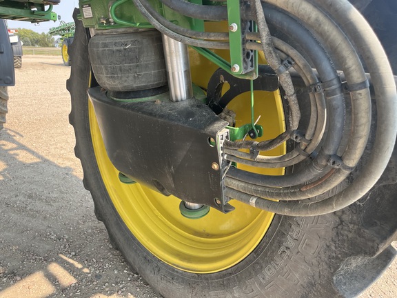 2015 John Deere R4038 Sprayer/High Clearance