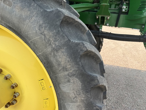 2015 John Deere R4038 Sprayer/High Clearance