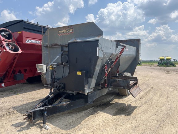 2017 Misc 560 Feed Wagon