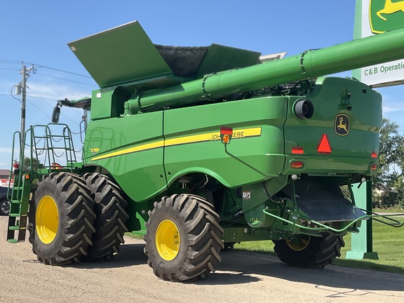 2021 John Deere S780 Combine