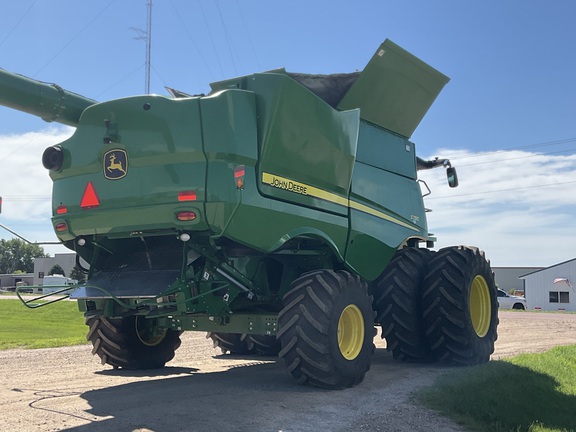2021 John Deere S780 Combine