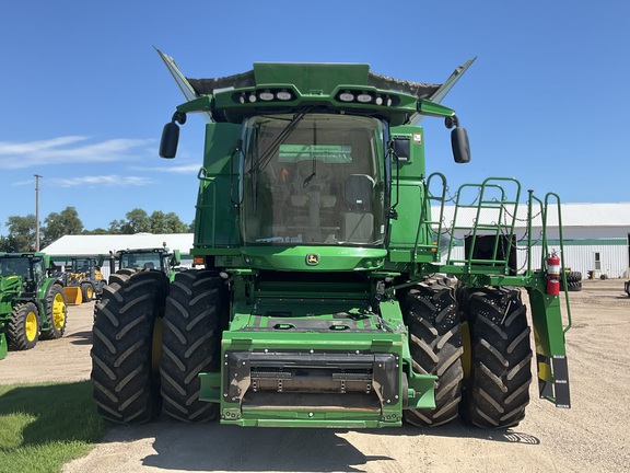 2021 John Deere S780 Combine