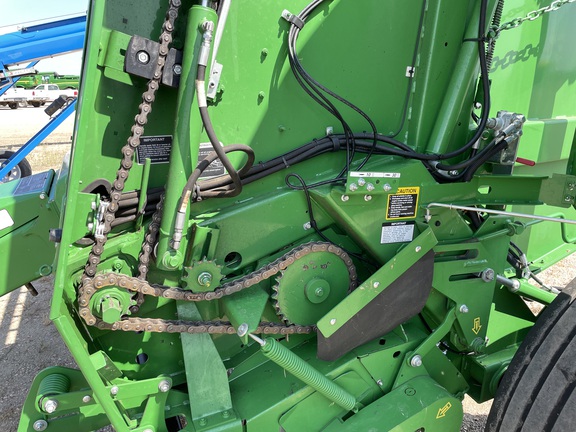 2020 John Deere 560M Baler/Round