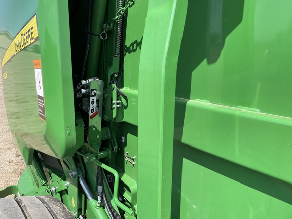 2020 John Deere 560M Baler/Round