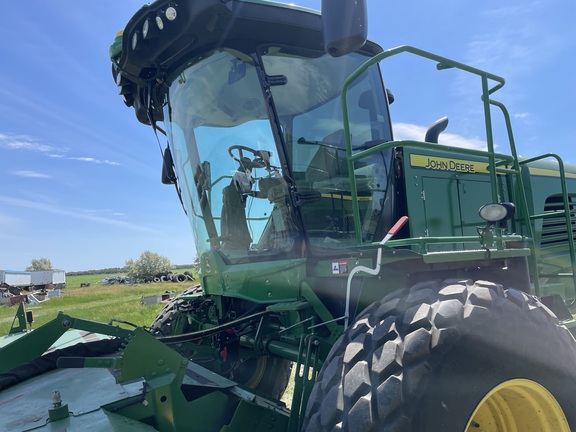 2017 John Deere W235 Windrower