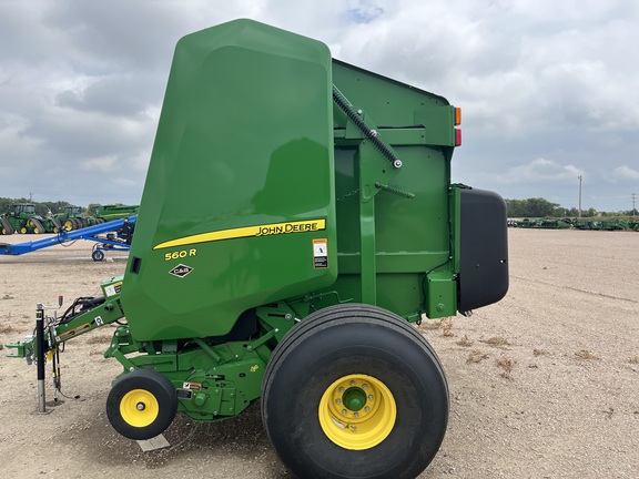 2023 John Deere 560R Baler/Round