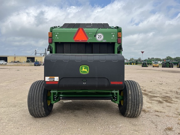 2023 John Deere 560R Baler/Round