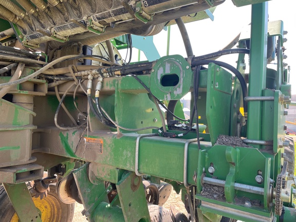 2012 John Deere 1770NT CCS Planter