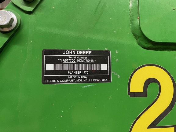 2013 John Deere 1770NT Planter