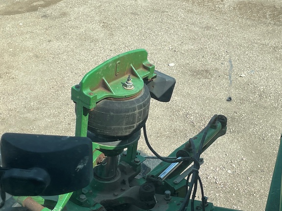 2001 John Deere 4710 Sprayer/High Clearance