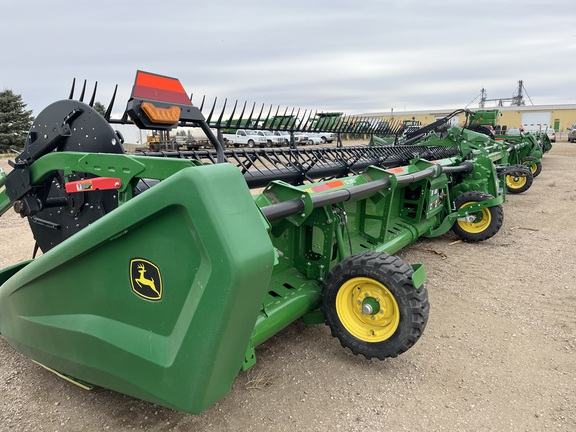 2022 John Deere HD50R Header Combine