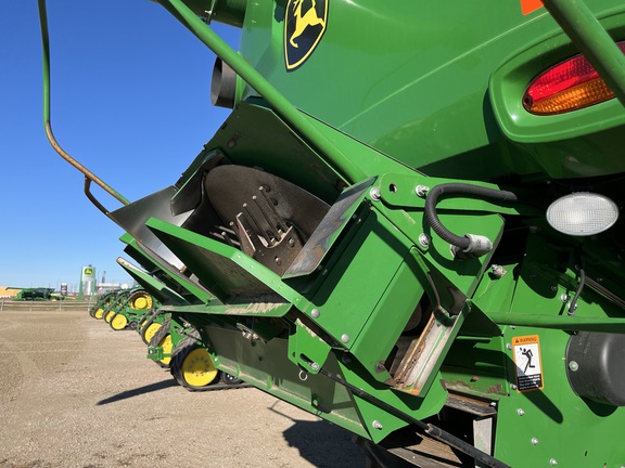 2018 John Deere S790 Combine