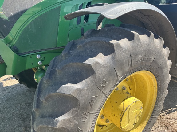 2019 John Deere 6155R Tractor