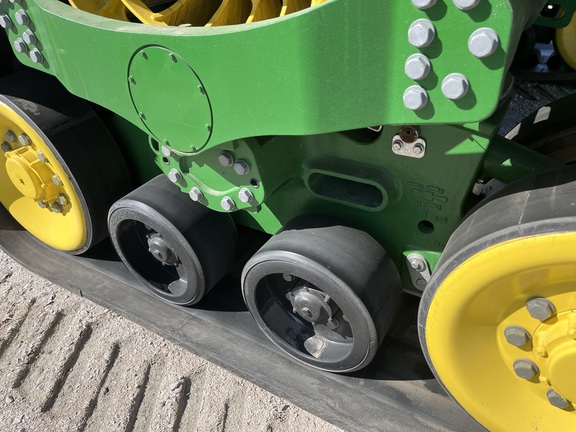 2022 John Deere 9RX 640 Tractor Rubber Track