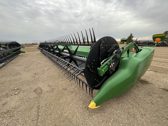 2020 John Deere 740FD Header Combine