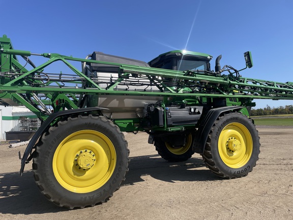 2023 John Deere 612R Sprayer/High Clearance