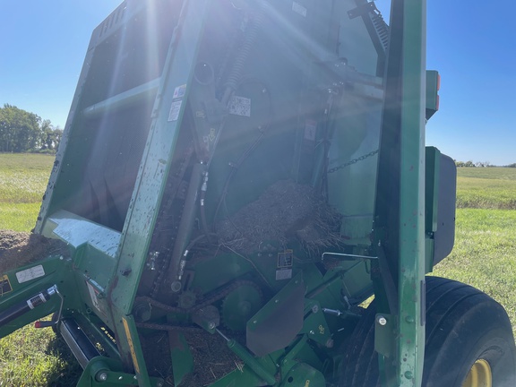 2023 John Deere 560M Baler/Round