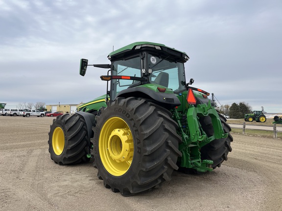 2023 John Deere 8R 410 Tractor