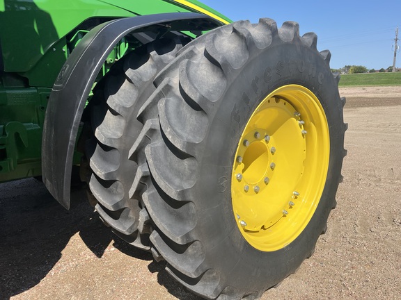 2023 John Deere 8R 340 Tractor