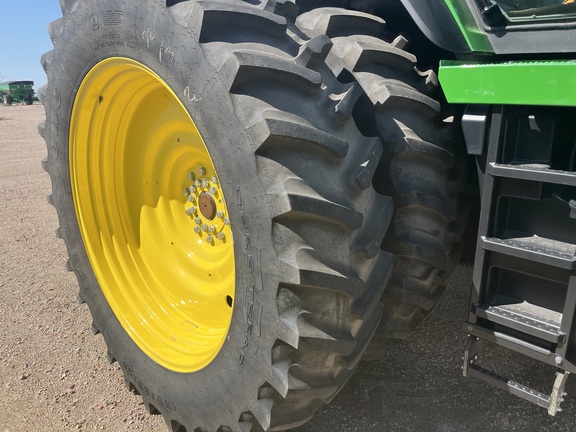 2023 John Deere 8R 340 Tractor