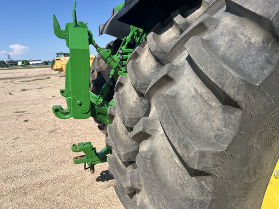 2023 John Deere 8R 340 Tractor