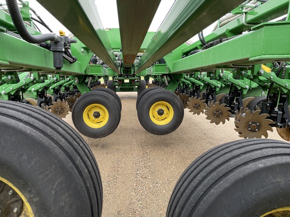 2022 John Deere DB90 Planter