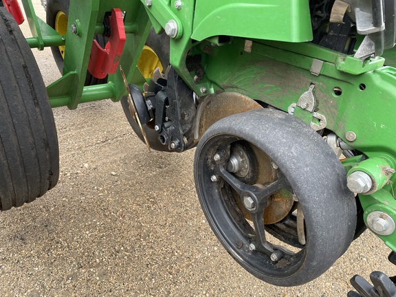 2022 John Deere DB90 Planter