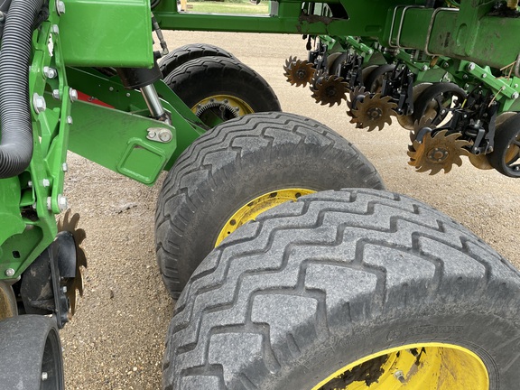 2022 John Deere DB90 Planter