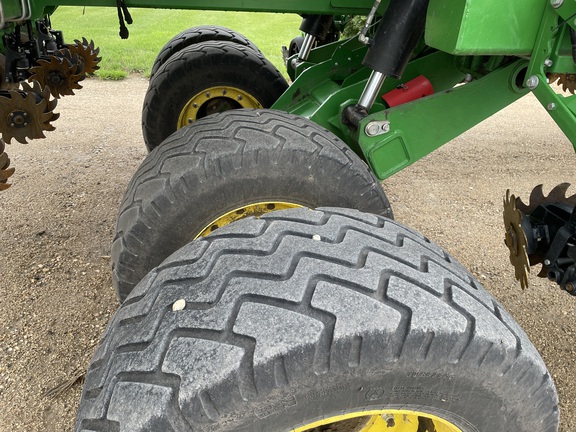 2022 John Deere DB90 Planter