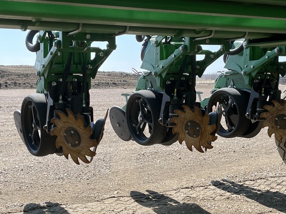 2022 John Deere DB90 Planter
