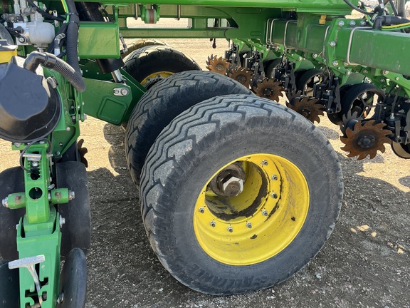 2022 John Deere DB90 Planter