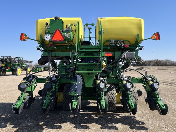 2022 John Deere DB90 Planter