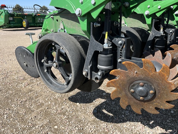 2022 John Deere DB90 Planter