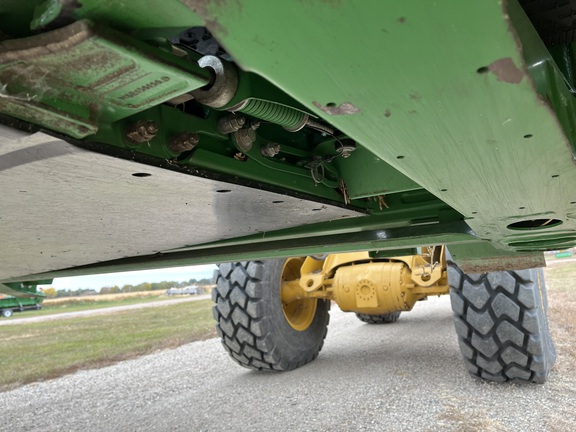 2023 John Deere HD40F Header Combine