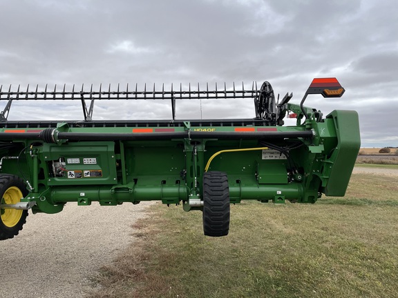 2023 John Deere HD40F Header Combine