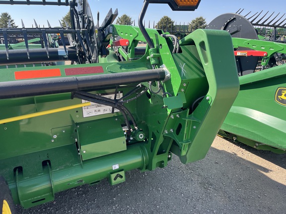 2023 John Deere HD40F Header Combine