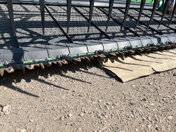 2023 John Deere HD40F Header Combine