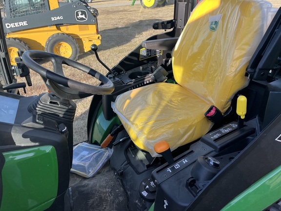 2024 John Deere 2025R Tractor Compact