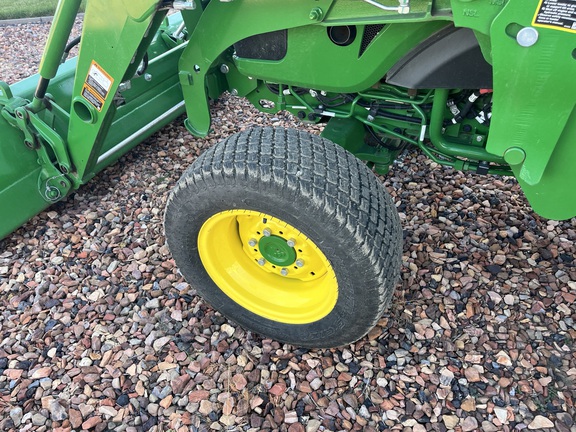 2024 John Deere 4066R Tractor Compact