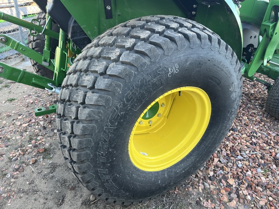 2024 John Deere 4066R Tractor Compact