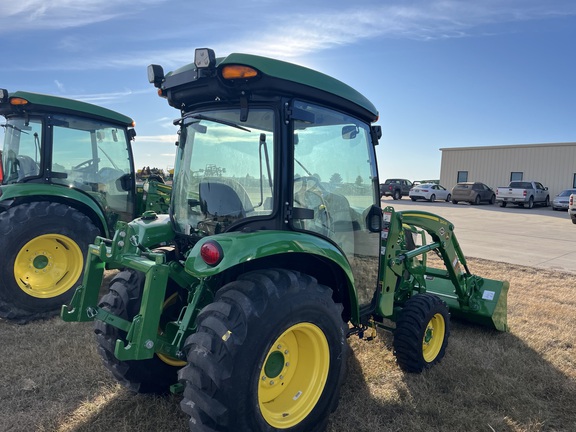 2024 John Deere 3046R Tractor Compact