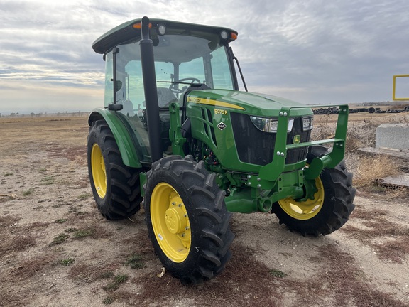 2024 John Deere 5075E Tractor