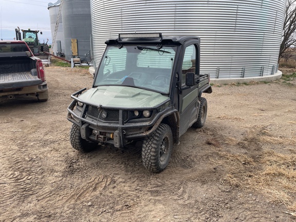 2022 John Deere XUV 835M ATV