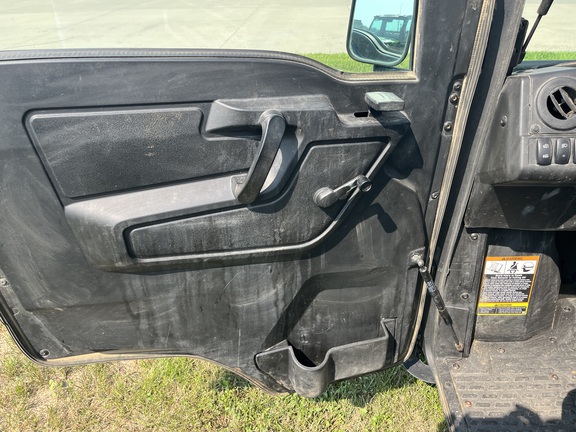 2022 John Deere XUV 835M ATV