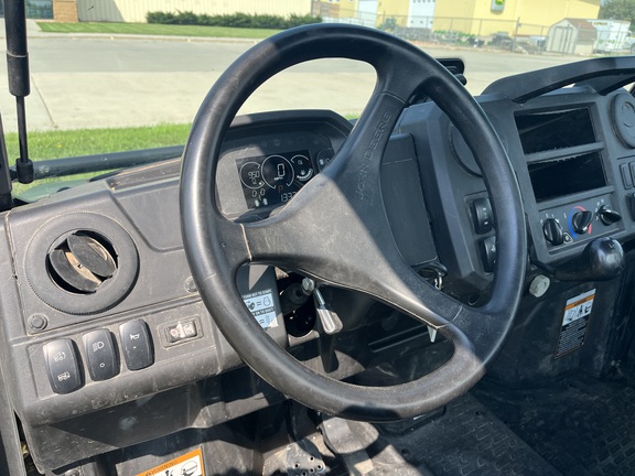 2022 John Deere XUV 835M ATV