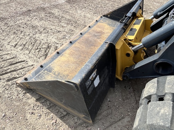 2020 John Deere 331G Compact Track Loader