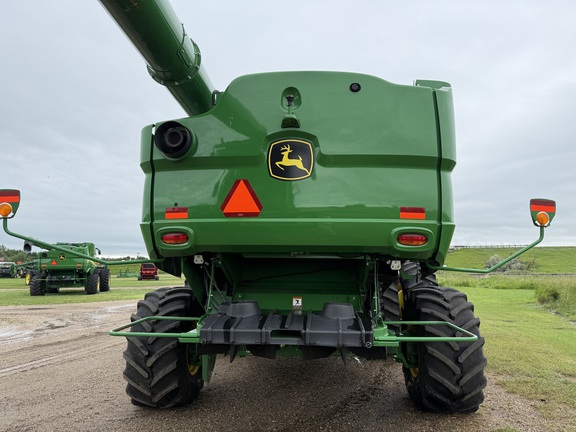 2022 John Deere S780 Combine