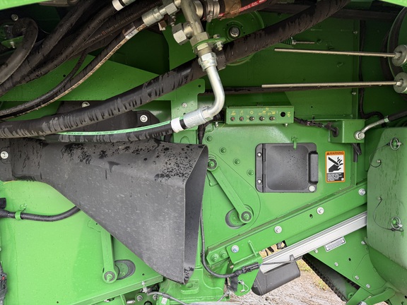2022 John Deere S780 Combine